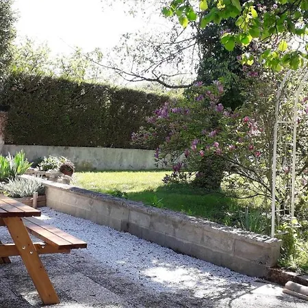 Chez Madgi Et Jean-mi Гостевой дом 3*