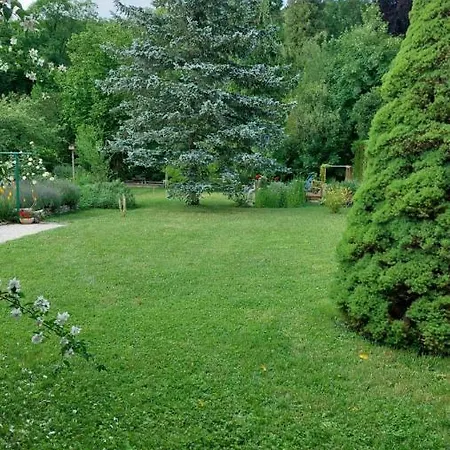 Chez Madgi Et Jean-mi Гостевой дом 3*