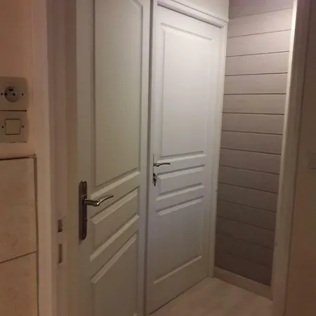 Chez Madgi Et Jean-mi Froncles